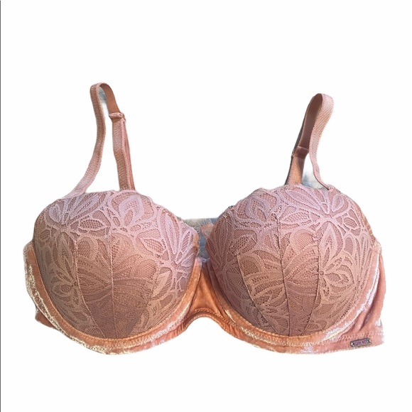 NWOT PINK date push-up bra - Picture 6 of 6